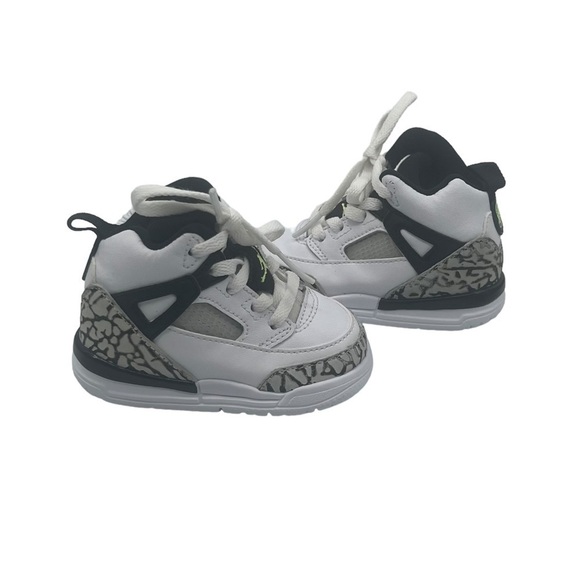 Nike Jordan Spizike Sneakers Size 4 C